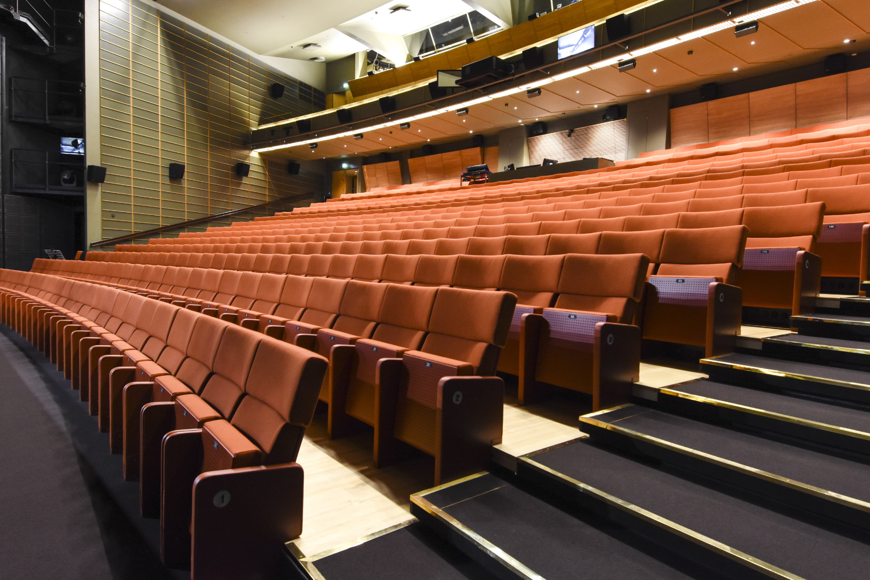 New seats for Turku City Theatre